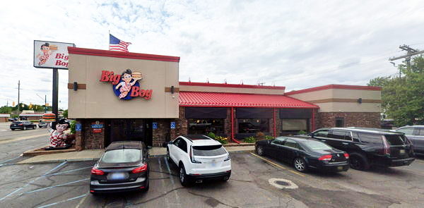 Big Boy Restaurants (Elias Brothers, Elias Bros) - Garden City - 28340 Ford Rd (newer photo)